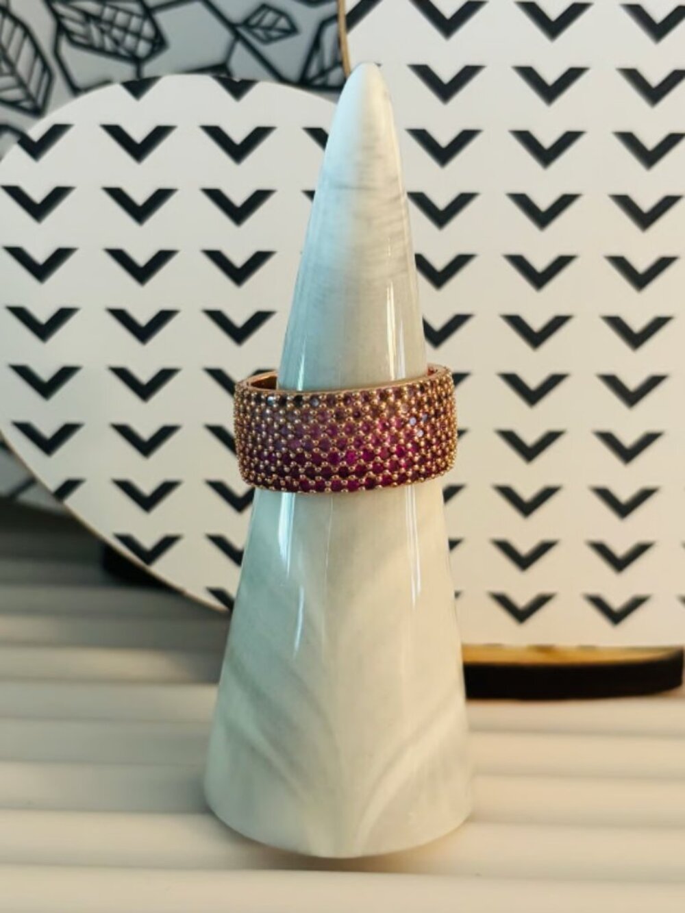 Bomb Party Ombre Dreamin’ Ring - size 8